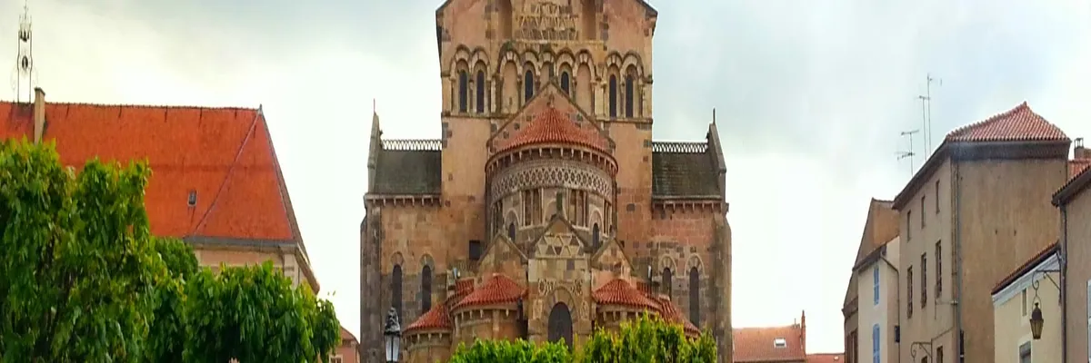 Image Monte escalier Issoire