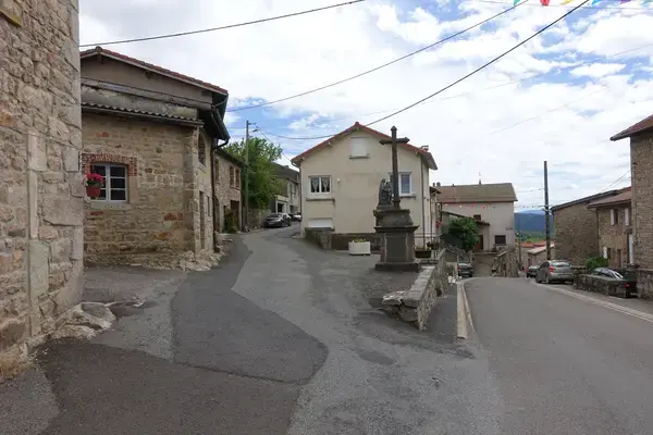 Monte Escalier 63 Monte escalier Arconsat