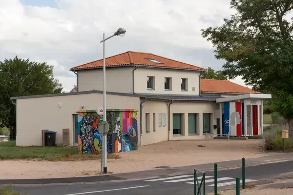 Monte Escalier 63 Monte escalier Beauregard-Vendon