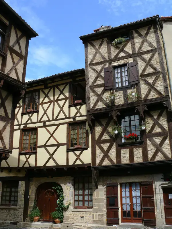 Monte Escalier 63 Monte escalier Billom