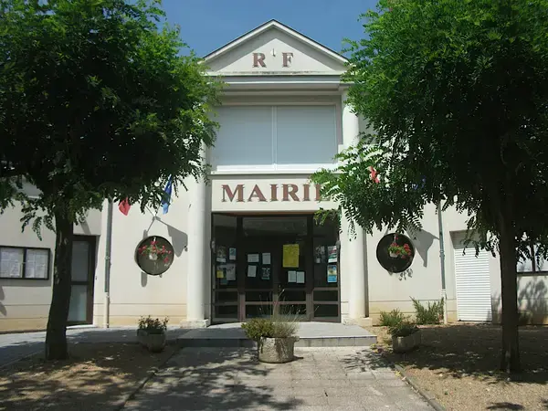 Monte Escalier 63 Monte escalier Noalhat