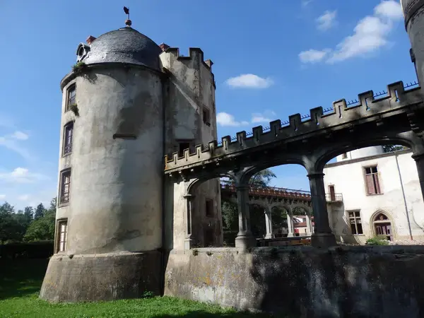 Monte Escalier 63 Monte escalier Saint-Cirgues-sur-Couze