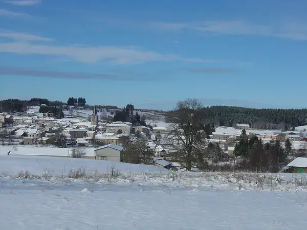 Monte Escalier 63 Monte escalier Saint-Germain-l'Herm
