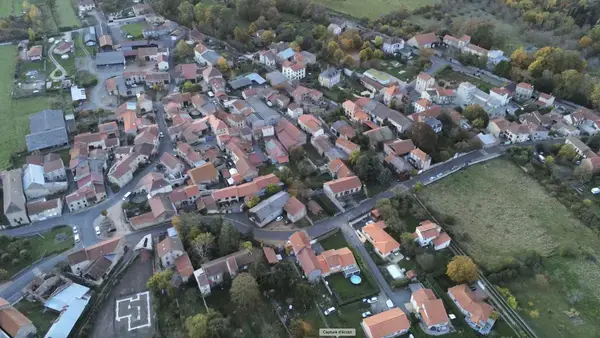 Monte Escalier 63 Monte escalier Saint-Myon