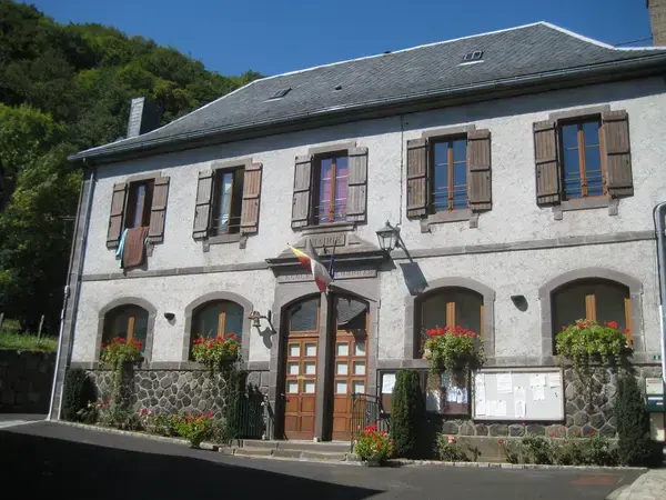 Monte Escalier 63 Monte escalier Saint-Pierre-Colamine