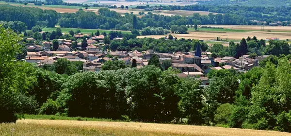 Monte Escalier 63 Monte escalier Saint-Rémy-de-Chargnat