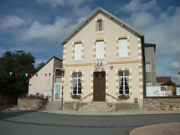 Monte Escalier 63 Monte escalier Servant